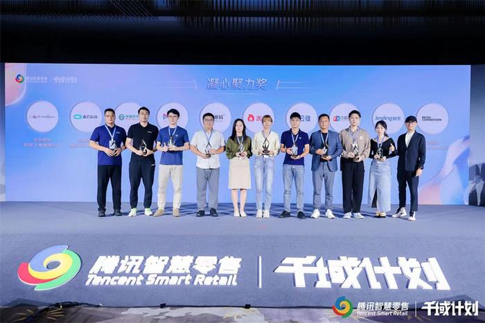 澳门雷锋心水论坛,执行验证计划_QUB29.859智慧共享版