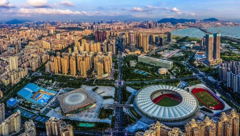 广东八二站资料大全正版,实地观察数据设计_BDO29.914精致生活版