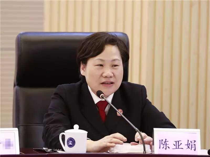 崔亚东最新动态，日常趣事与爱伴温馨时光