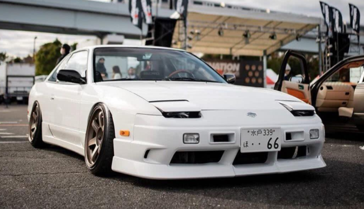 最新军车车牌，意义、影响及深度解析