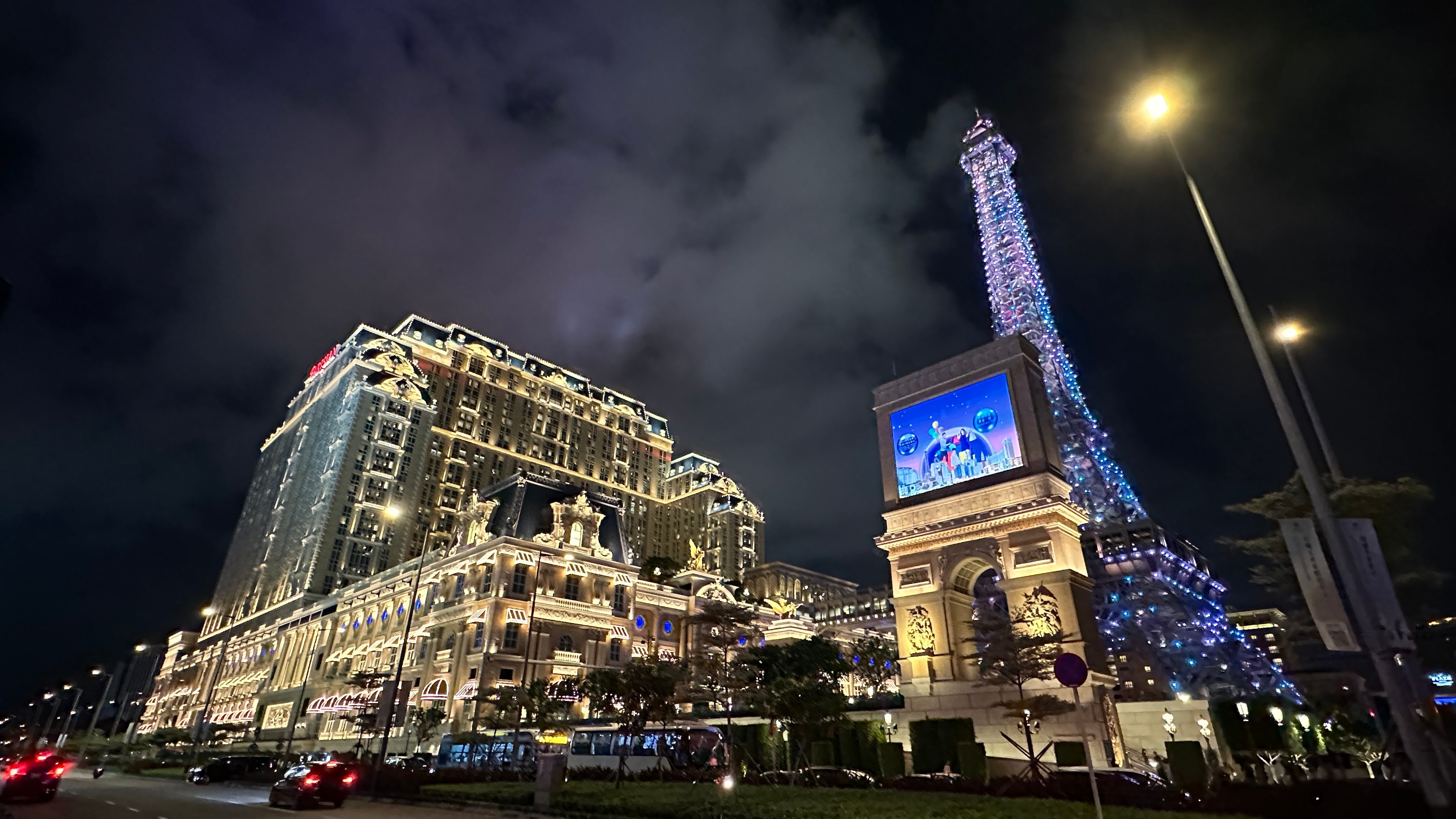 今晚新澳门特马,深度研究解析_HWD49.841影像处理版