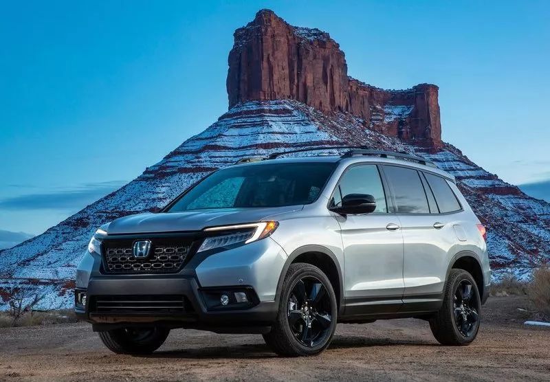 本田CRV 2024最新款，未来驾驶的新标杆