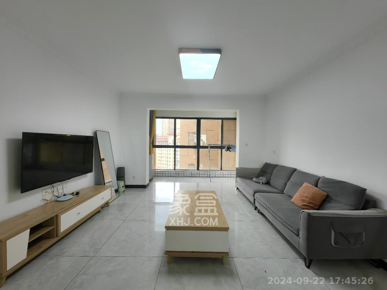 岳麓峰景房价最新动态,峰景之下的温馨家园故事