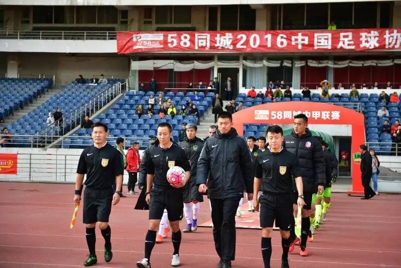 贵州恒丰智诚最新动态,足球盛宴中的爱与陪伴