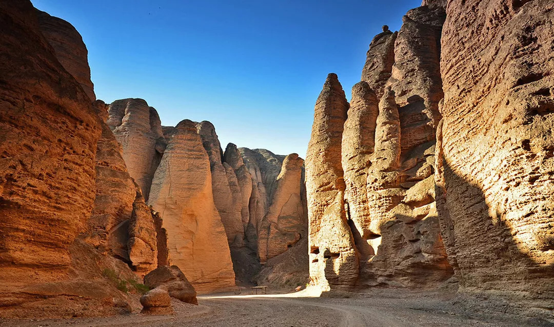 甘肃黄河石林开启智能探险之旅,科技与自然共舞的最新动态