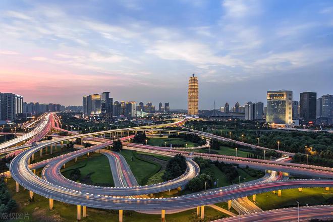 郑州最新发展动态深度解析