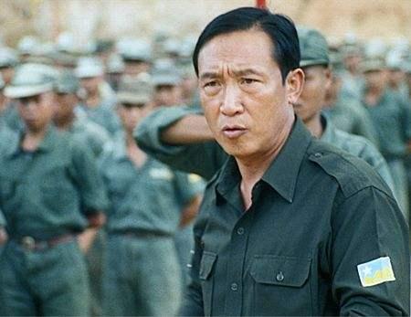 欧美最新大片,友情冒险与家的温馨的一天