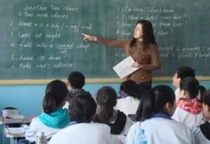 教师体罚最新动态及关注处理指南