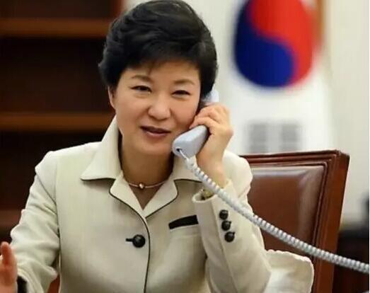 最新手机壁纸流行趋势，变化的力量，自信与成就感的视觉盛宴