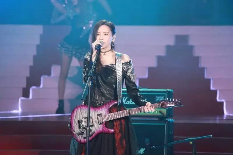 明星大道,星光熠熠的璀璨之路探索