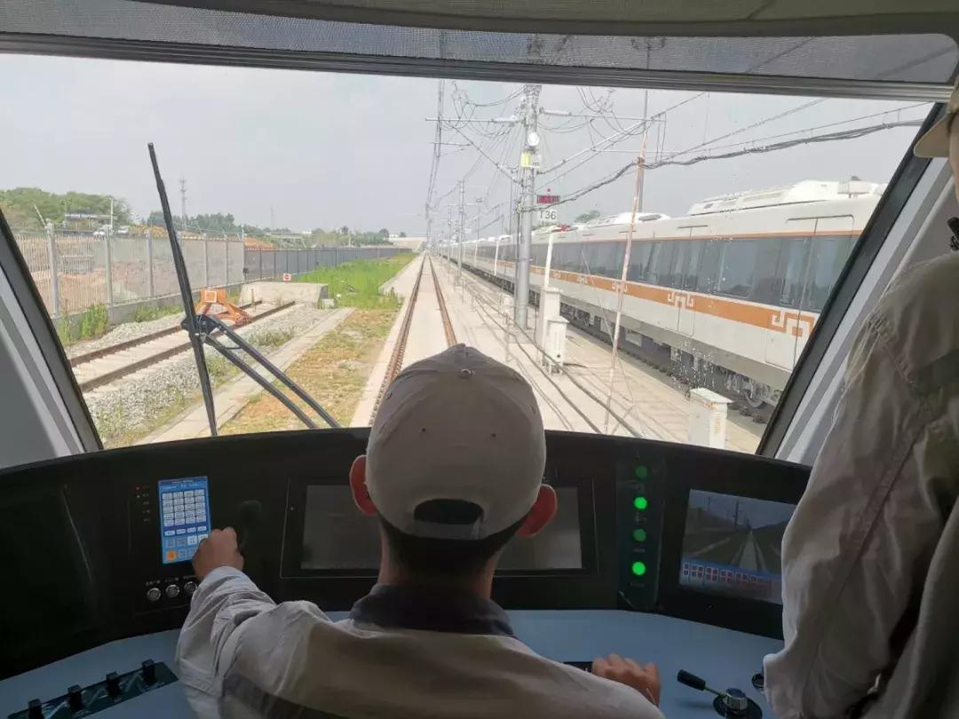 成都地铁18号线最新线路图解读与概览