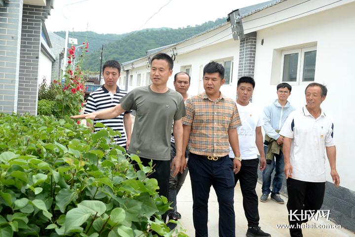 光影人生,演员郭文东的璀璨之旅