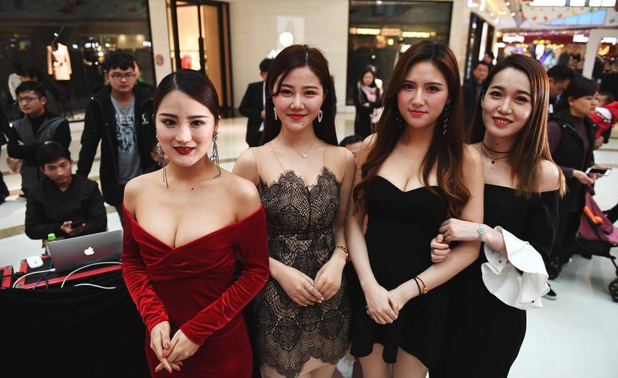 秀乳乳比赛,展示与挑战的探讨盛宴