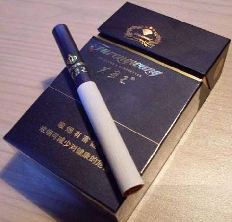芙蓉王最新包装，自然美景的探索之旅