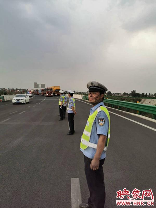 五轴货车最新动态,科技重塑运输业,感受未来力量