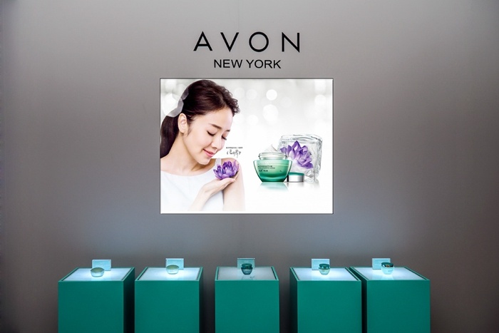 雅芳最新风尚,引领潮流,展现品牌魅力