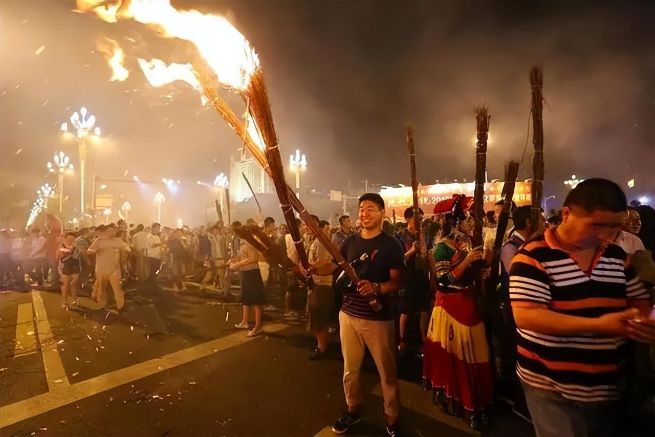 最新斗牛视频,高科技引领潮流,前所未有的斗牛盛宴体验