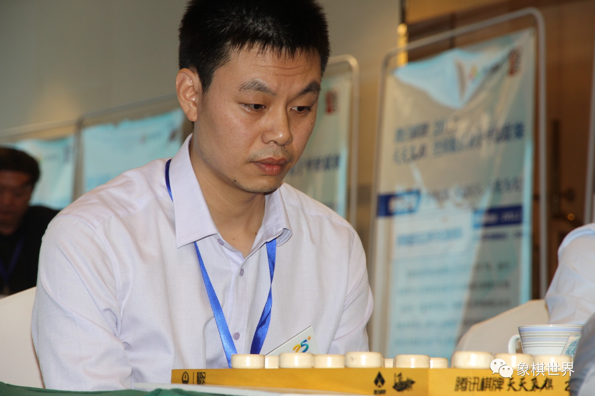 许银川最新，时代之光下的象棋传奇人物