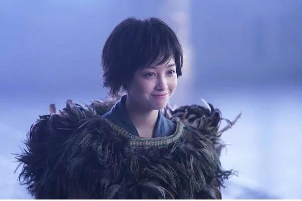 AKB48最新影片，小巷中的隐藏瑰宝揭秘！