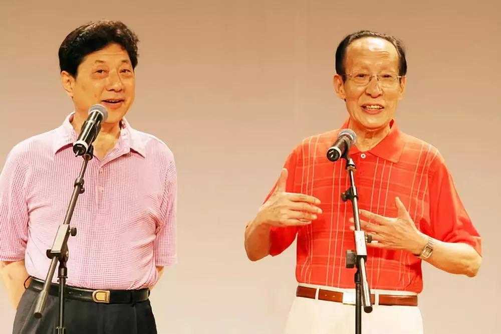 相声大师最新章节爆笑更新，精彩不断！