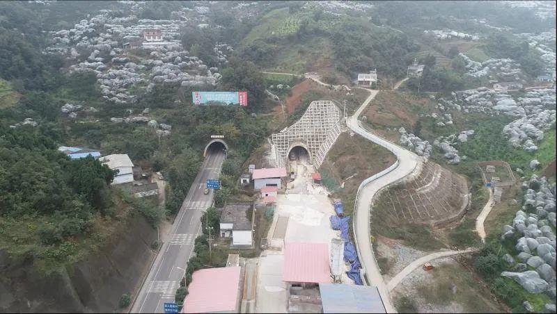 上海建工最新中标项目揭秘，科技引领未来智慧城市建设