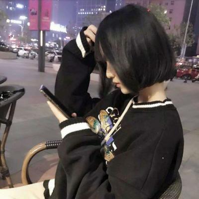最新伤感女生头像，蜕变中的力量与自信绽放的风采