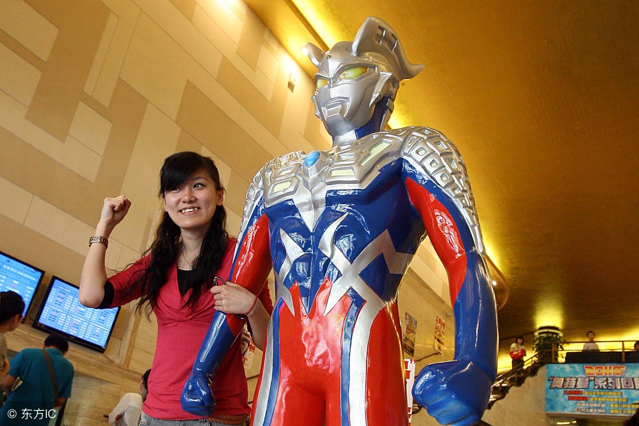 最新奥特曼电影的深度解析,多维度的观点碰撞与碰撞探讨