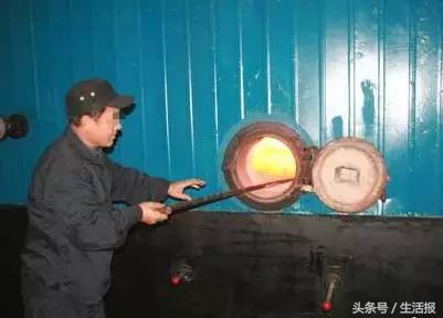 最新网约车新闻，城市中的温馨出行服务报道