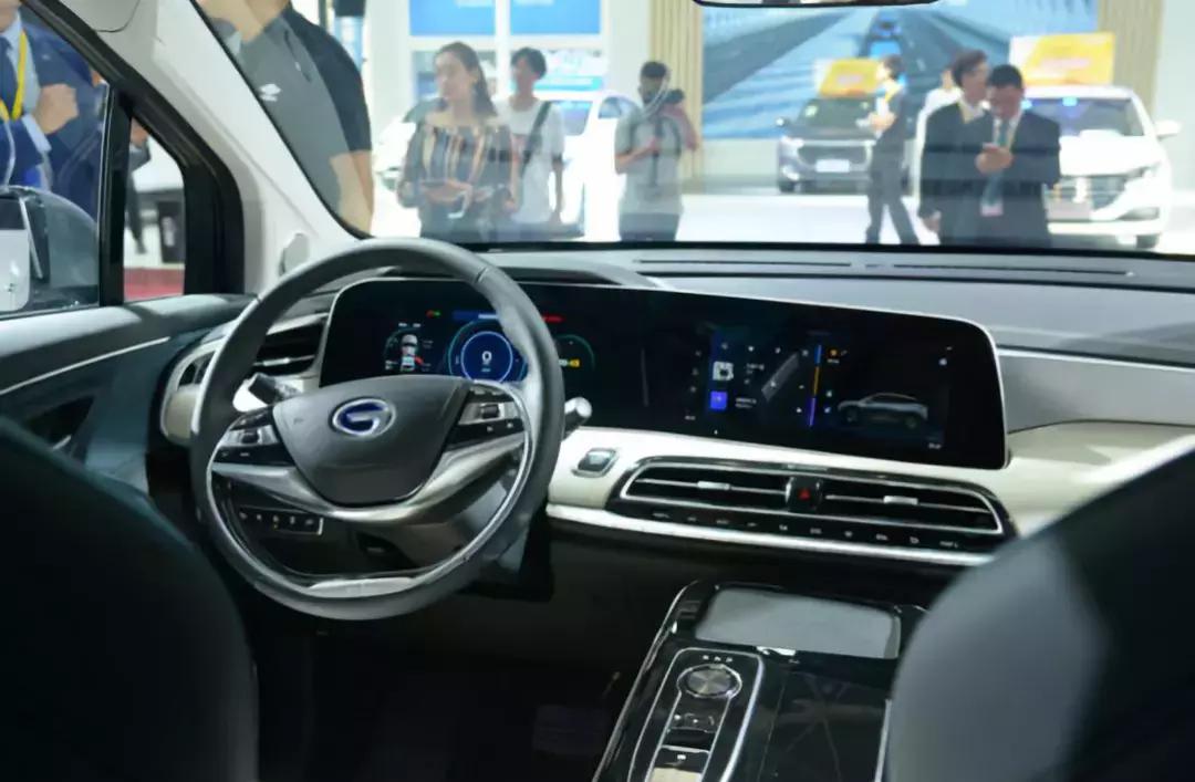 最新路障,路上的奇遇与家的温馨连接