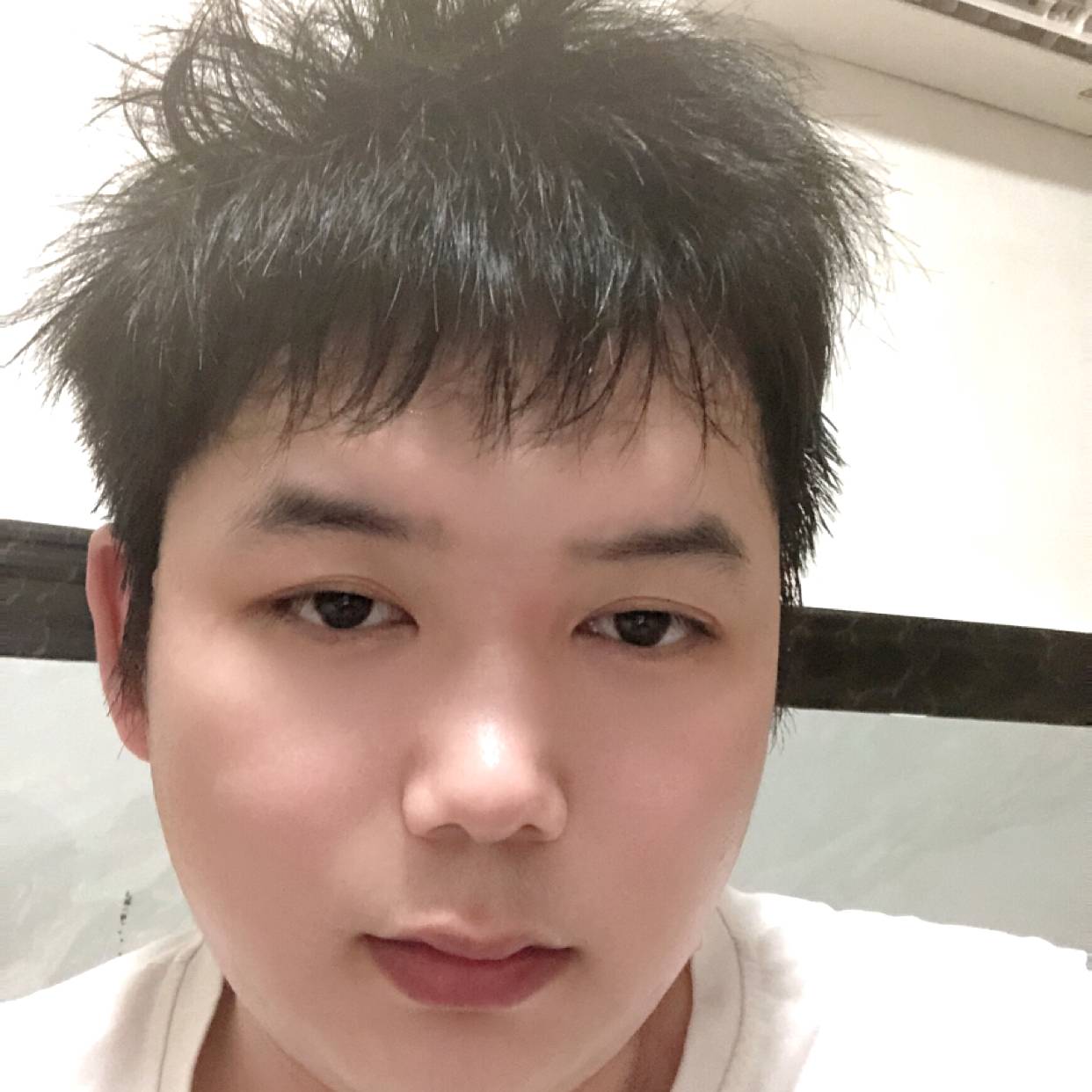 探索自然美景的旅行,征婚男最新之旅,寻找内心的平和与伴侣